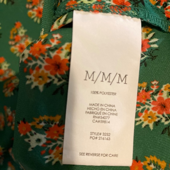 CAbi, Stevie top, medium - Picture 2 of 4